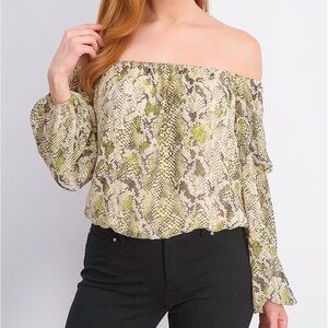 Guess Off Shoulder Blouse